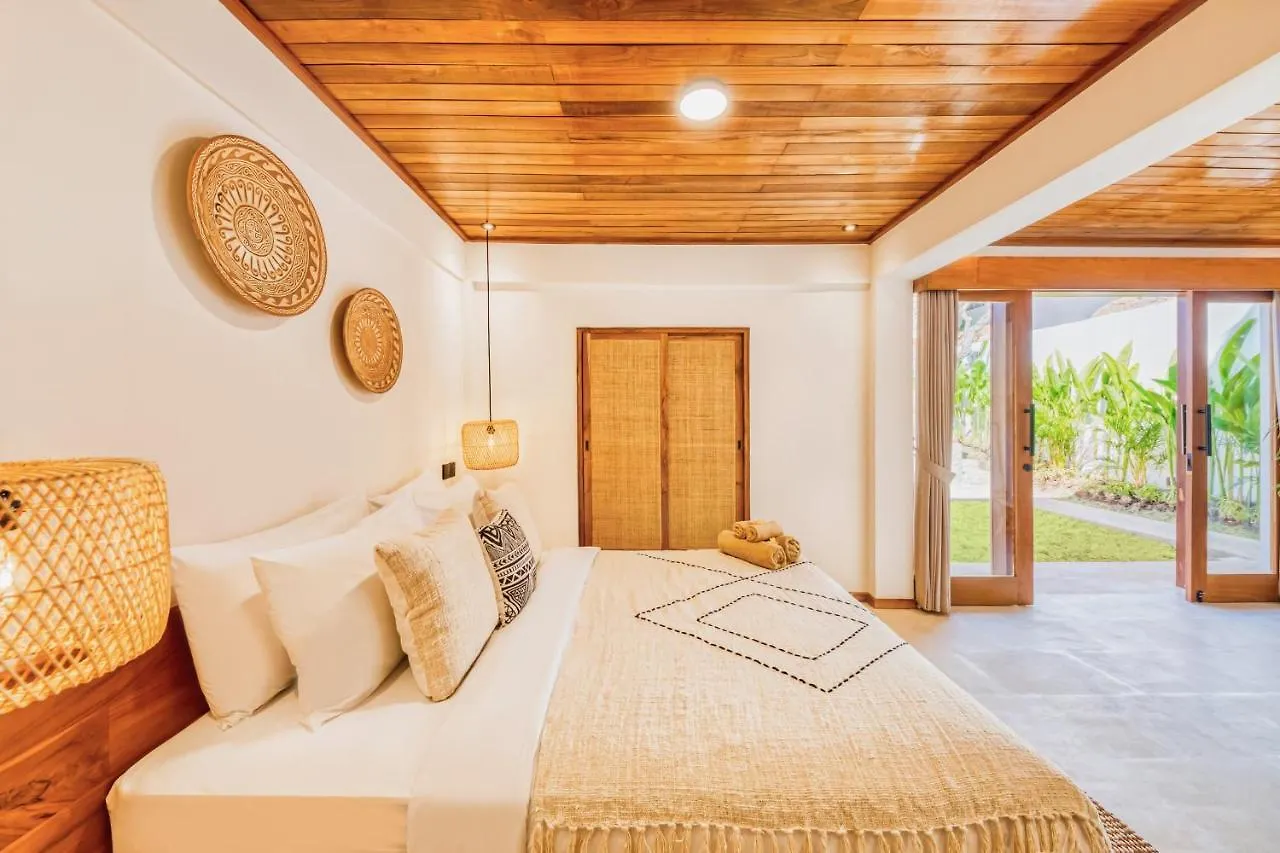 Villa Atlanta - New Luxury 7Bdr Prime Location Seminyak