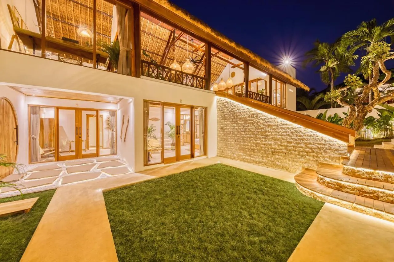 Villa Atlanta - New Luxury 7Bdr Prime Location Seminyak  0*, Seminyak (Bali)